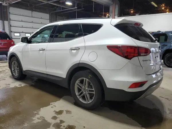 5NMZUDLB8HH006639 2017 HYUNDAI SANTA FE - Image 2