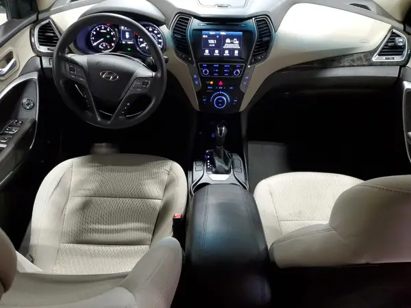 5NMZUDLB8HH006639 2017 HYUNDAI SANTA FE - Image 8