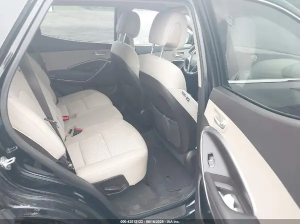 5NMZUDLB8HH009282 2017 HYUNDAI SANTA FE - Image 8
