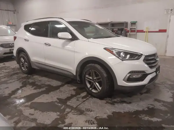 5NMZUDLB8HH021108 2017 HYUNDAI SANTA FE - Image 1