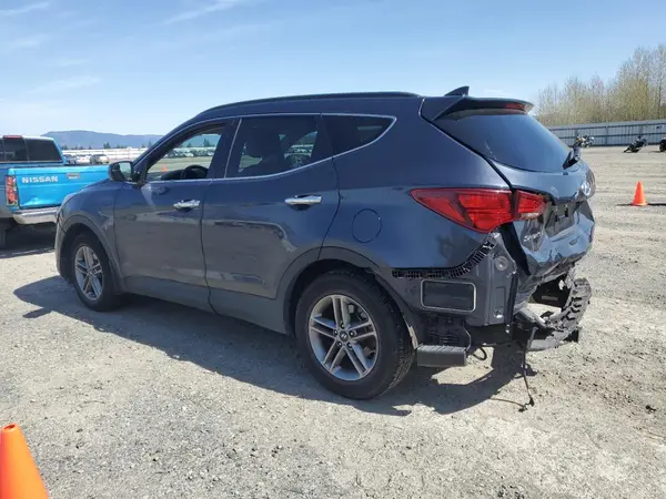 5NMZUDLB8HH021142 2017 HYUNDAI SANTA FE - Image 2