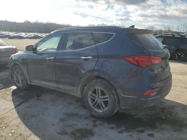 5NMZUDLB8HH039995 2017 HYUNDAI SANTA FE - Image 2