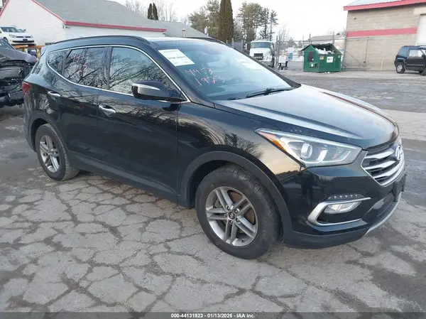 5NMZUDLB8JH057970 2018 HYUNDAI SANTA FE - Image 1
