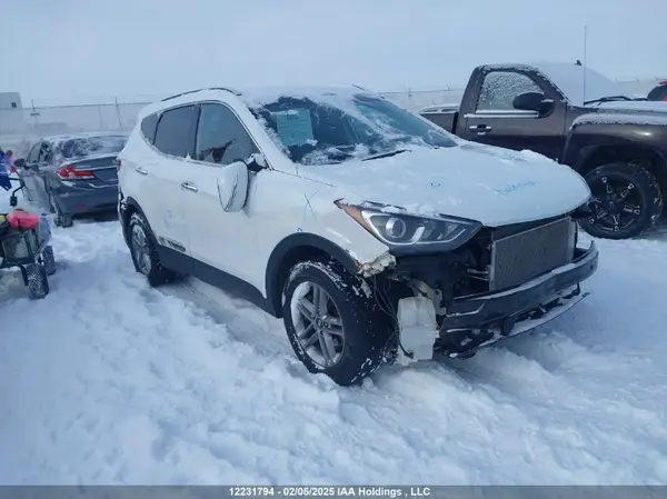 5NMZUDLB8JH087101 2018 HYUNDAI SANTA FE - Image 1