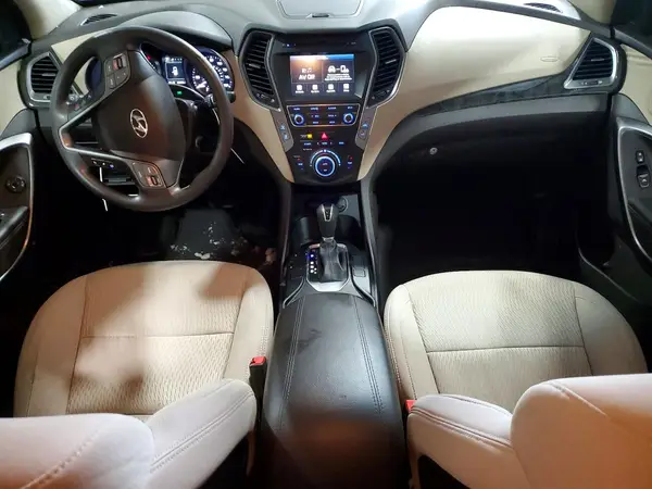 5NMZUDLB9HH010375 2017 HYUNDAI SANTA FE - Image 8