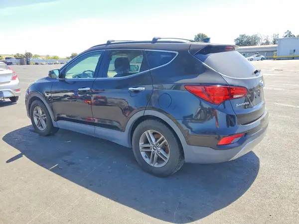 5NMZUDLB9HH025264 2017 HYUNDAI SANTA FE - Image 2