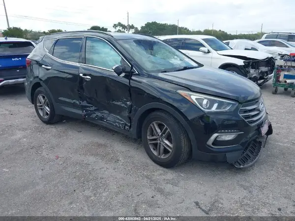 5NMZUDLB9HH031484 2017 HYUNDAI SANTA FE - Image 1