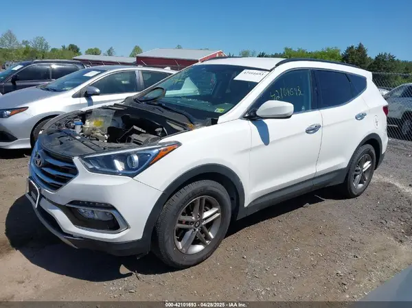 5NMZUDLB9HH037110 2017 HYUNDAI SANTA FE - Image 2