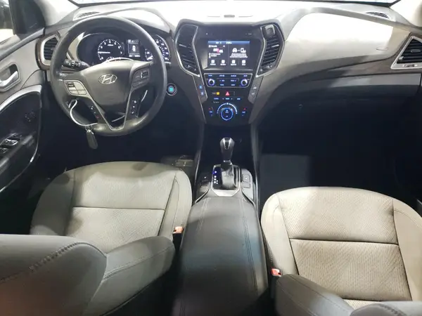 5NMZUDLB9JH077239 2018 HYUNDAI SANTA FE - Image 8
