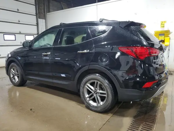 5NMZUDLB9JH092470 2018 HYUNDAI SANTA FE - Image 2