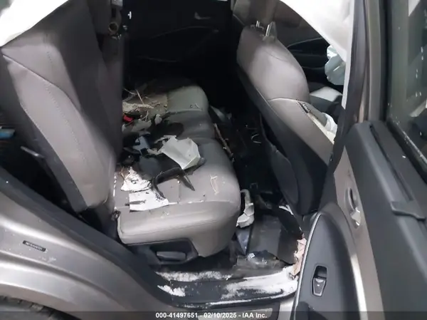 5NMZUDLBXJH075211 2018 HYUNDAI SANTA FE - Image 8
