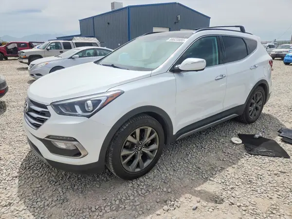5NMZW4LA0HH038681 2017 HYUNDAI SANTA FE - Image 1
