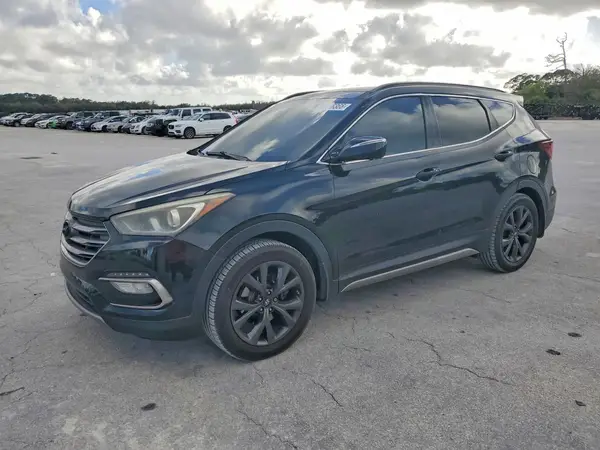 5NMZW4LA0HH041967 2017 HYUNDAI SANTA FE - Image 1