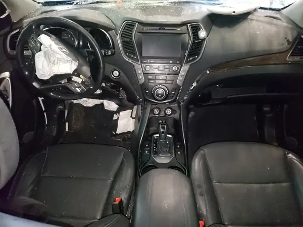 5NMZW4LA0HH046912 2017 HYUNDAI SANTA FE - Image 8