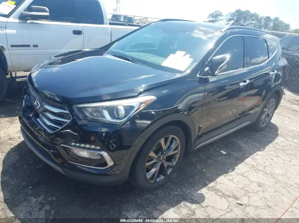 5NMZW4LA1HH052430 2017 HYUNDAI SANTA FE - Image 2