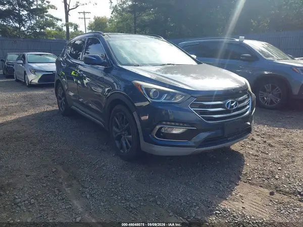 5NMZW4LA3JH056372 2018 HYUNDAI SANTA FE - Image 1