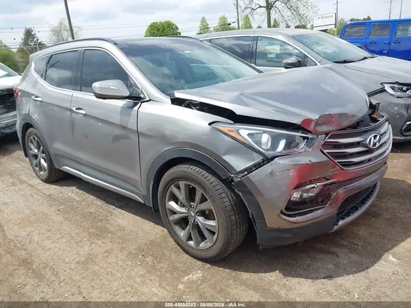 5NMZW4LA4HH043950 2017 HYUNDAI SANTA FE - Image 1