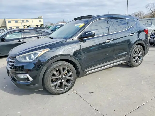 5NMZW4LA5HH043214 2017 HYUNDAI SANTA FE - Image 1