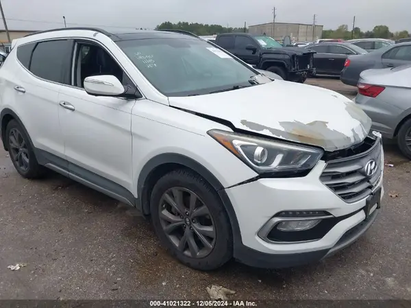 5NMZW4LA5JH066949 2018 HYUNDAI SANTA FE - Image 1