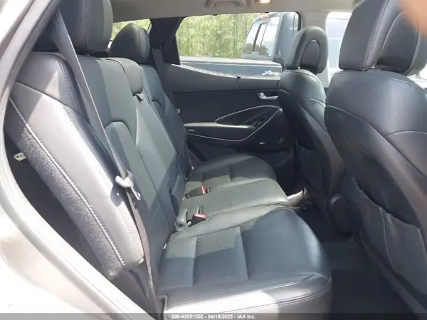 5NMZW4LA7HH047989 2017 HYUNDAI SANTA FE - Image 8