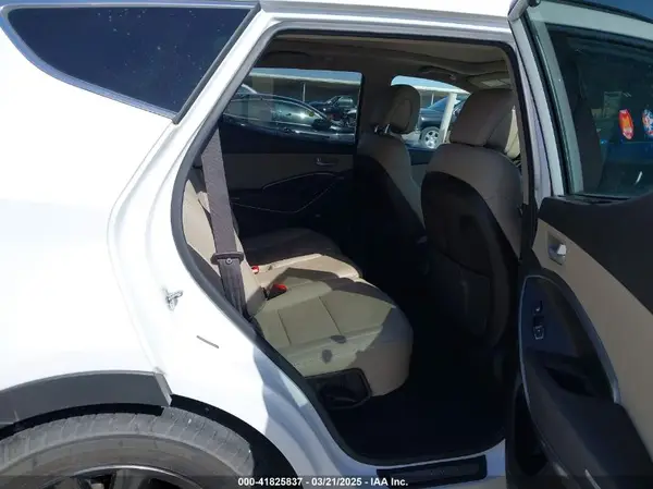 5NMZW4LA7HH048138 2017 HYUNDAI SANTA FE - Image 8