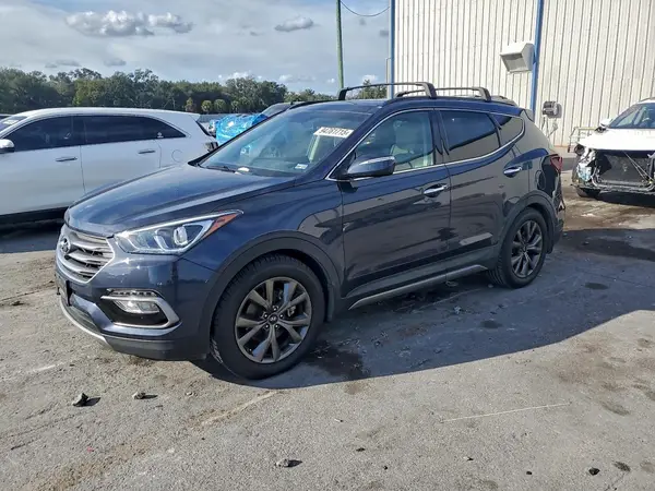 5NMZW4LAXHH046951 2017 HYUNDAI SANTA FE - Image 1