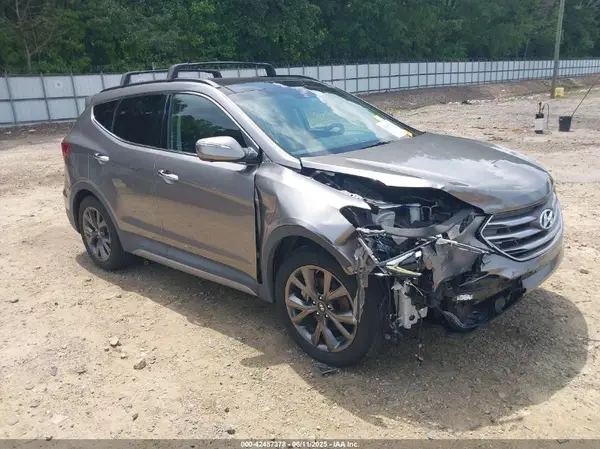5NMZW4LAXJH069328 2018 HYUNDAI SANTA FE - Image 1