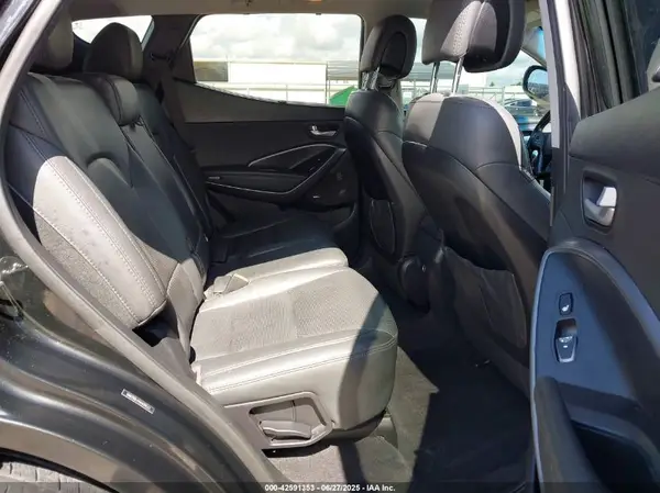 5NMZWDLA1HH039533 2017 HYUNDAI SANTA FE - Image 8
