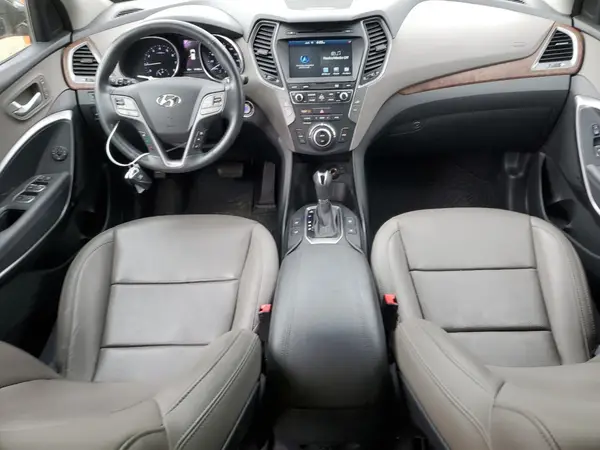 5NMZWDLA2JH073065 2018 HYUNDAI SANTA FE - Image 8