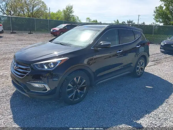 5NMZWDLA2JH080002 2018 HYUNDAI SANTA FE - Image 2