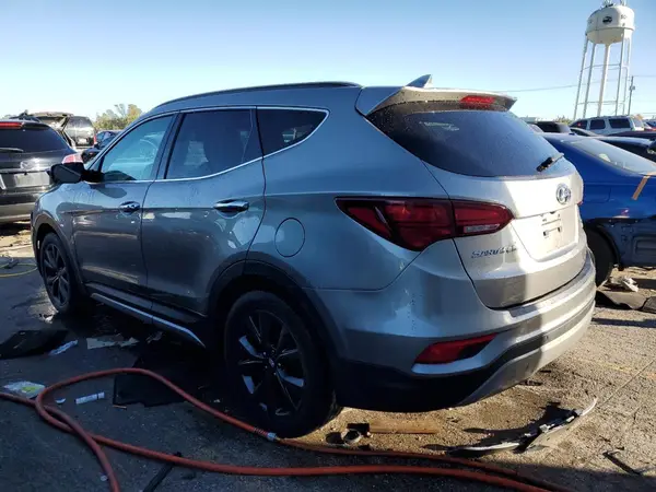 5NMZWDLA5JH055921 2018 HYUNDAI SANTA FE - Image 2