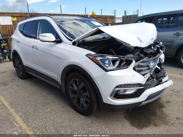 5NMZWDLA5JH087767 2018 HYUNDAI SANTA FE - Image 1