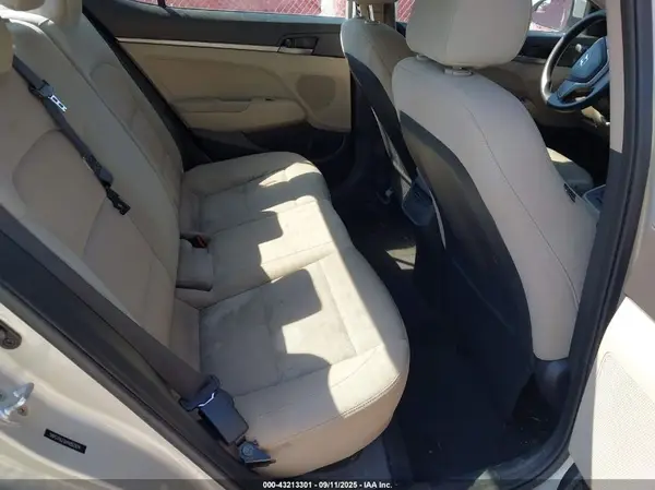 5NPD74LF0HH052974 2017 HYUNDAI ELANTRA - Image 8
