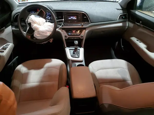5NPD74LF0HH055485 2017 HYUNDAI ELANTRA - Image 8