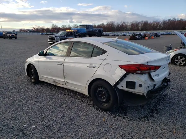 5NPD74LF0HH056670 2017 HYUNDAI ELANTRA - Image 2