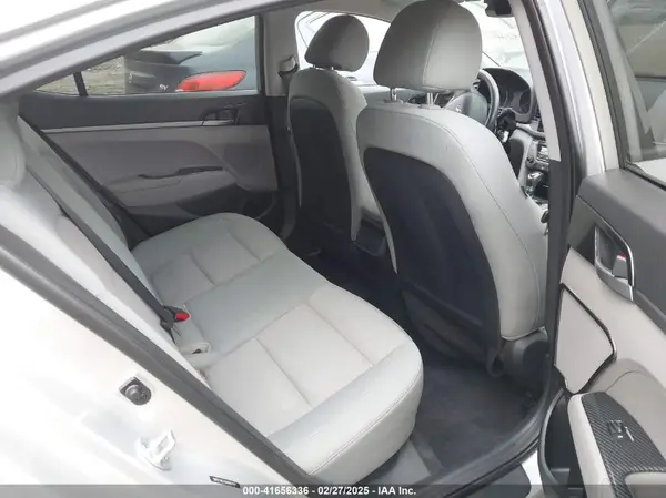 5NPD74LF0HH060797 2017 HYUNDAI ELANTRA - Image 8