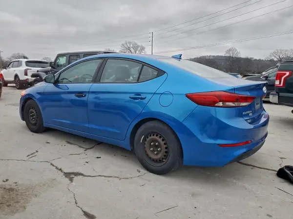 5NPD74LF0HH066485 2017 HYUNDAI ELANTRA - Image 2