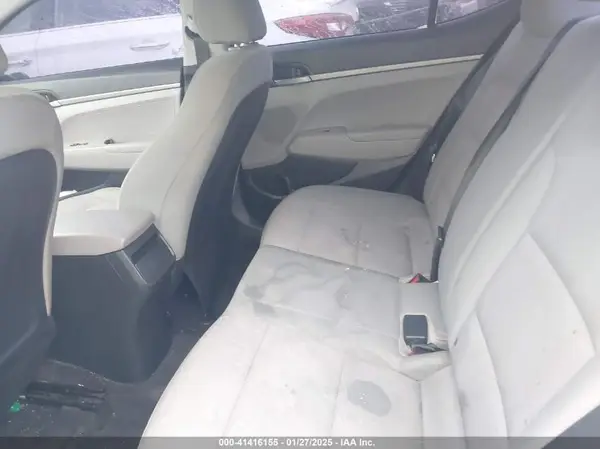 5NPD74LF0HH083447 2017 HYUNDAI ELANTRA - Image 8