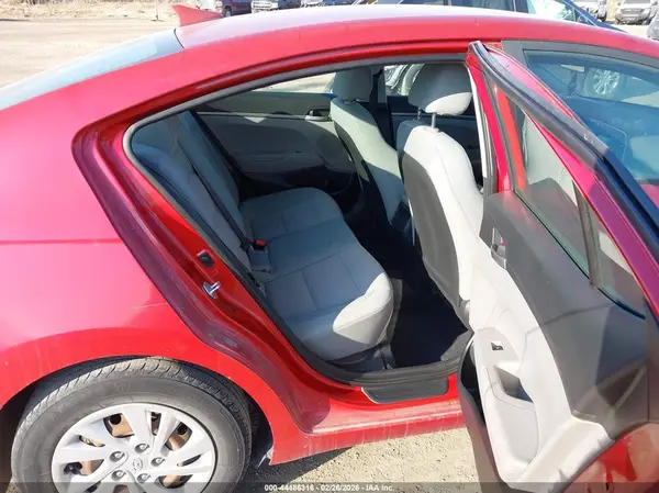 5NPD74LF0HH084193 2017 HYUNDAI ELANTRA - Image 8