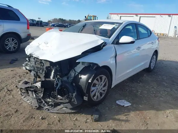 5NPD74LF0HH084713 2017 HYUNDAI ELANTRA - Image 2