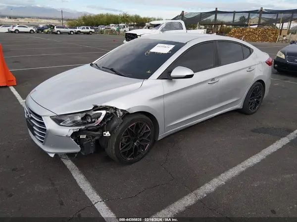 5NPD74LF0HH093203 2017 HYUNDAI ELANTRA - Image 2