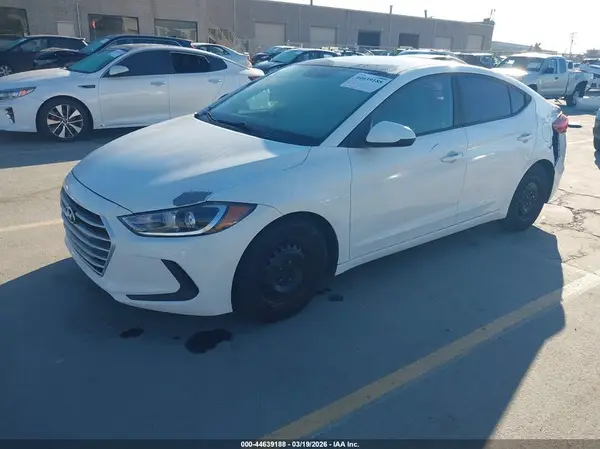 5NPD74LF0HH093251 2017 HYUNDAI ELANTRA - Image 2