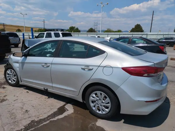 5NPD74LF0HH094965 2017 HYUNDAI ELANTRA - Image 2