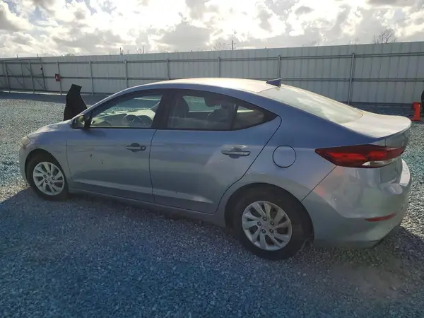 5NPD74LF0HH102417 2017 HYUNDAI ELANTRA - Image 2