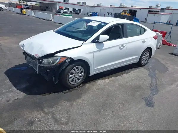 5NPD74LF0HH102580 2017 HYUNDAI ELANTRA - Image 2