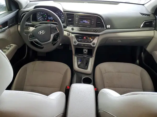 5NPD74LF0HH104510 2017 HYUNDAI ELANTRA - Image 8