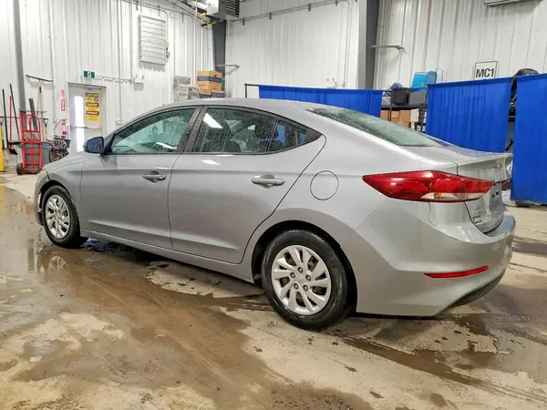5NPD74LF0HH108945 2017 HYUNDAI ELANTRA - Image 2