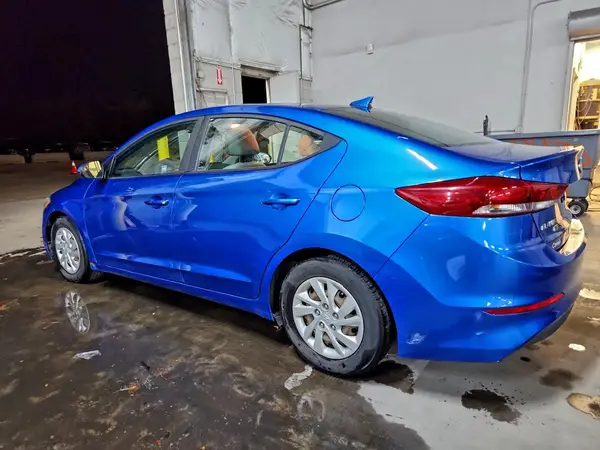 5NPD74LF0HH113501 2017 HYUNDAI ELANTRA - Image 2