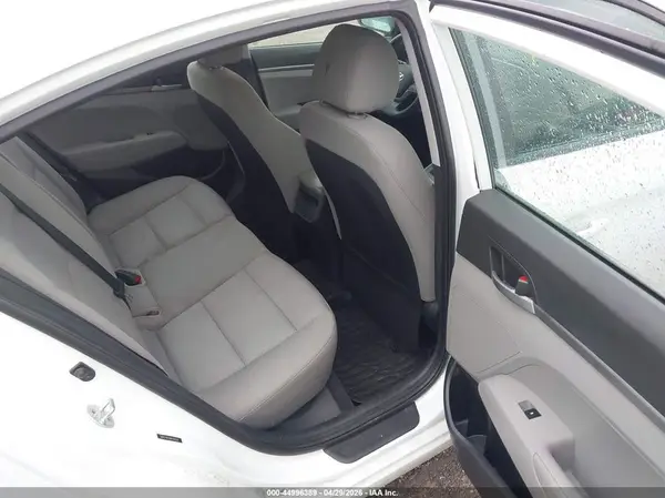 5NPD74LF0HH126233 2017 HYUNDAI ELANTRA - Image 8