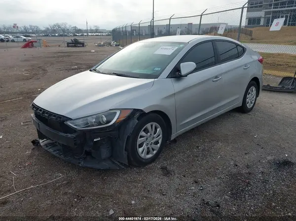 5NPD74LF0HH126443 2017 HYUNDAI ELANTRA - Image 2
